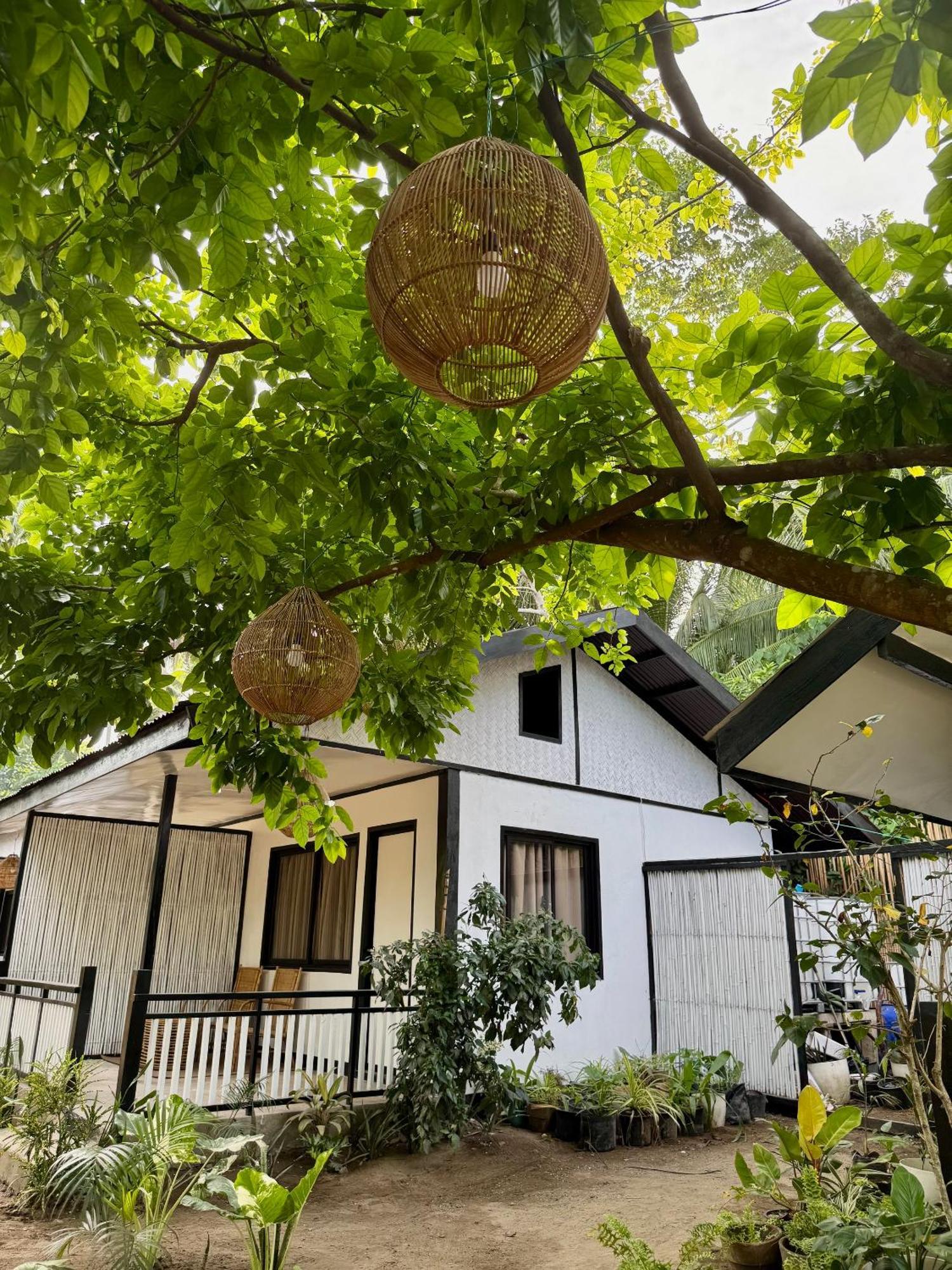 Bed and Breakfast Kasitas Sibaltan Эль-Нидо Экстерьер фото
